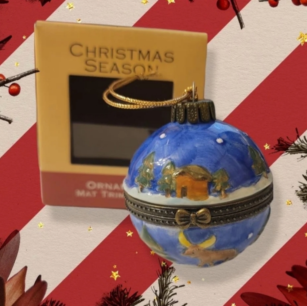 Cute Studio Blake Christmas Ornament Trinket Box